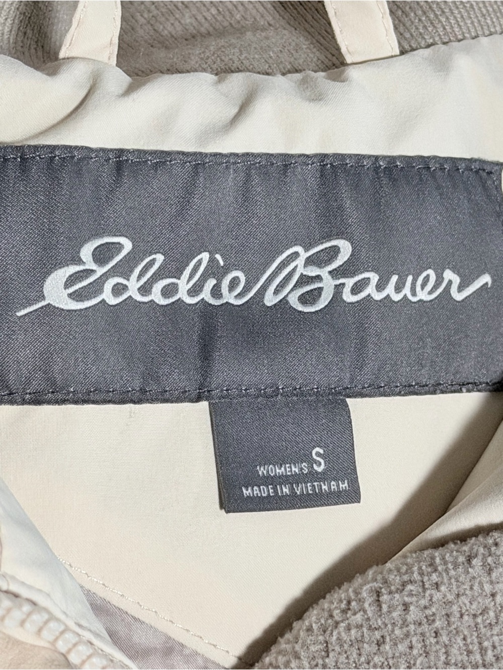 Eddie Bauer Women's Light Cream Quilted Hooded Down Vest S - Picture 2 of 13